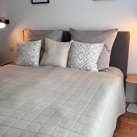 Hoehennest - Smart-tv - Wifi - Garten - 3 Schlafzimmer - 6 Personen *